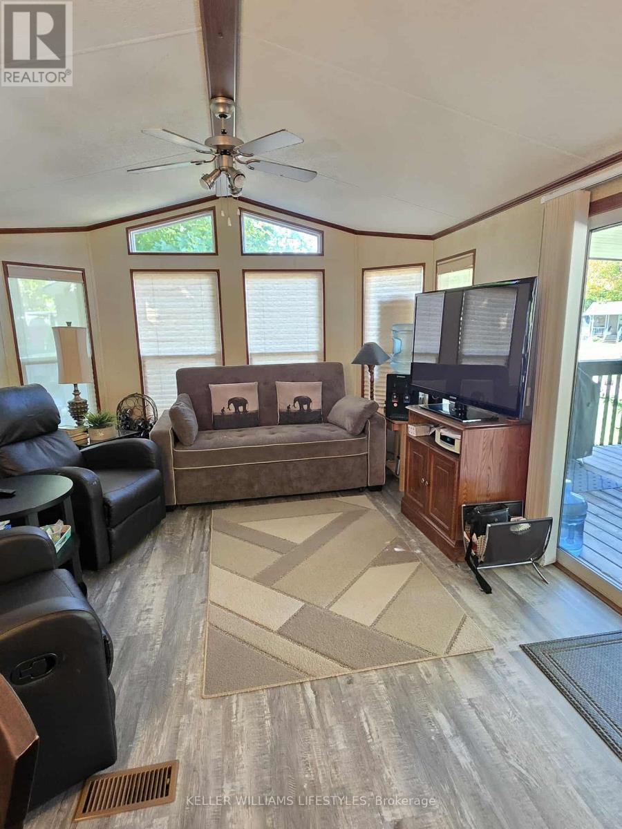 Jj24 - 9338 West Ipperwash Road, Lambton Shores, Ontario  N0N 1J2 - Photo 4 - X12436425