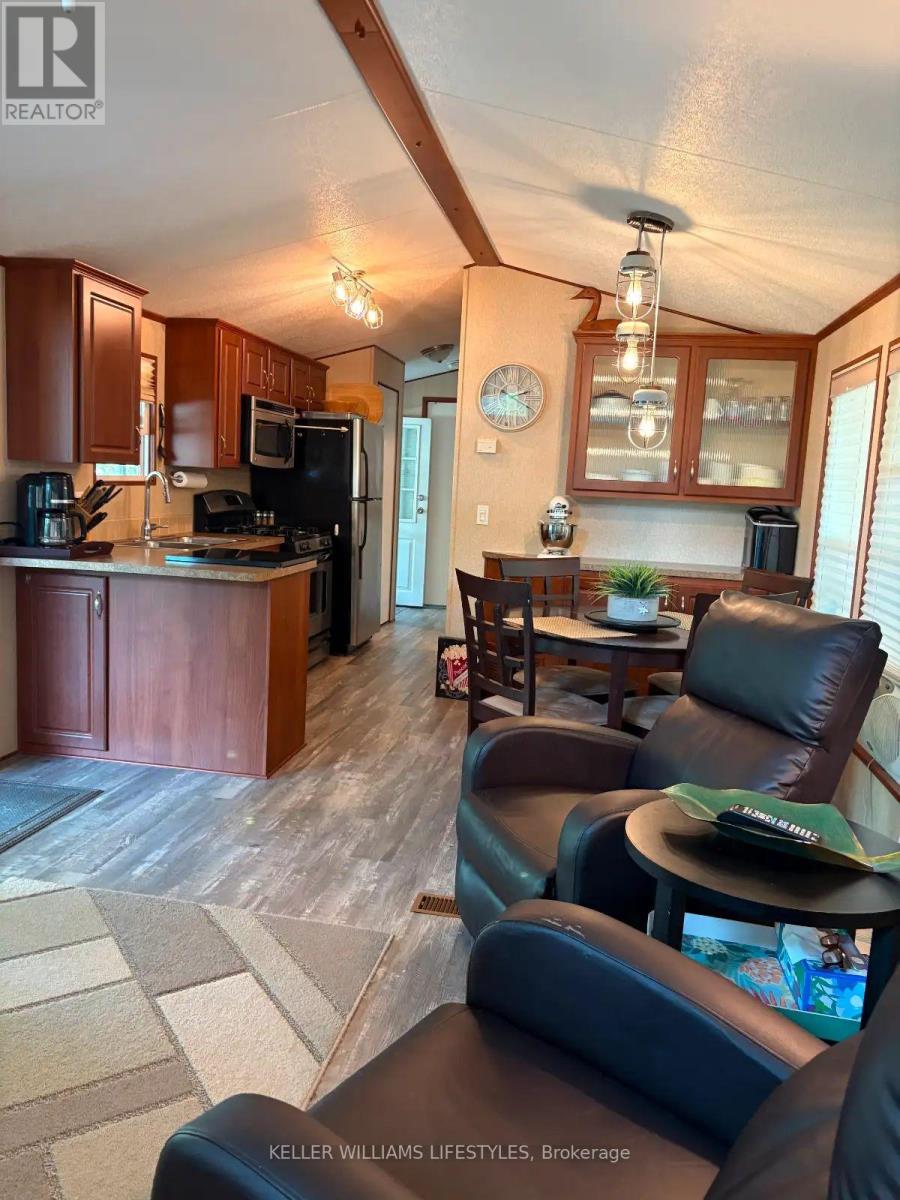 Jj24 - 9338 West Ipperwash Road, Lambton Shores, Ontario  N0N 1J2 - Photo 7 - X12436425