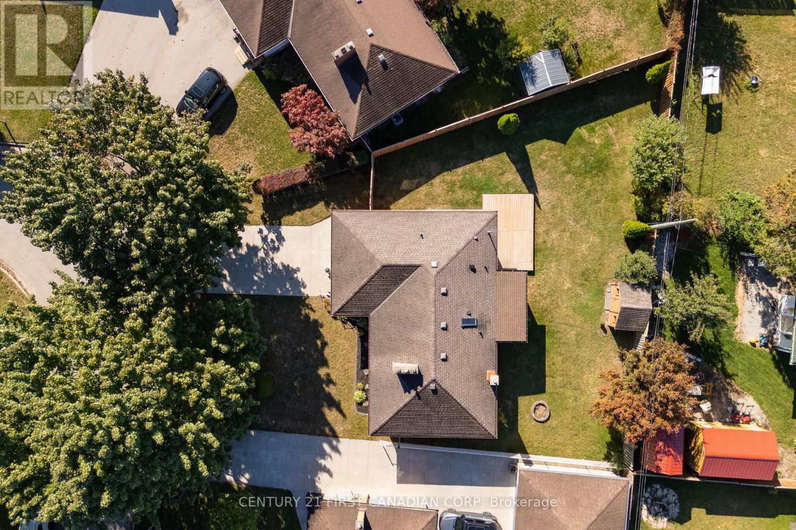 21 Marbenor Crescent, London East, Ontario  N5W 1T4 - Photo 4 - X12436543