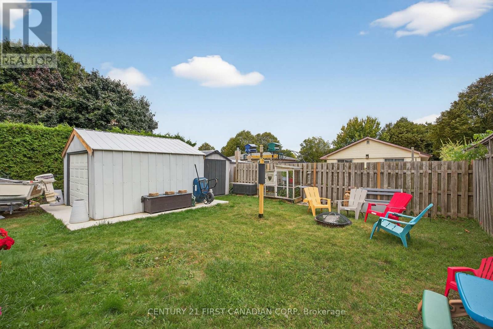 20 Ashbury Avenue, London South, Ontario  N6E 1S8 - Photo 29 - X12436560