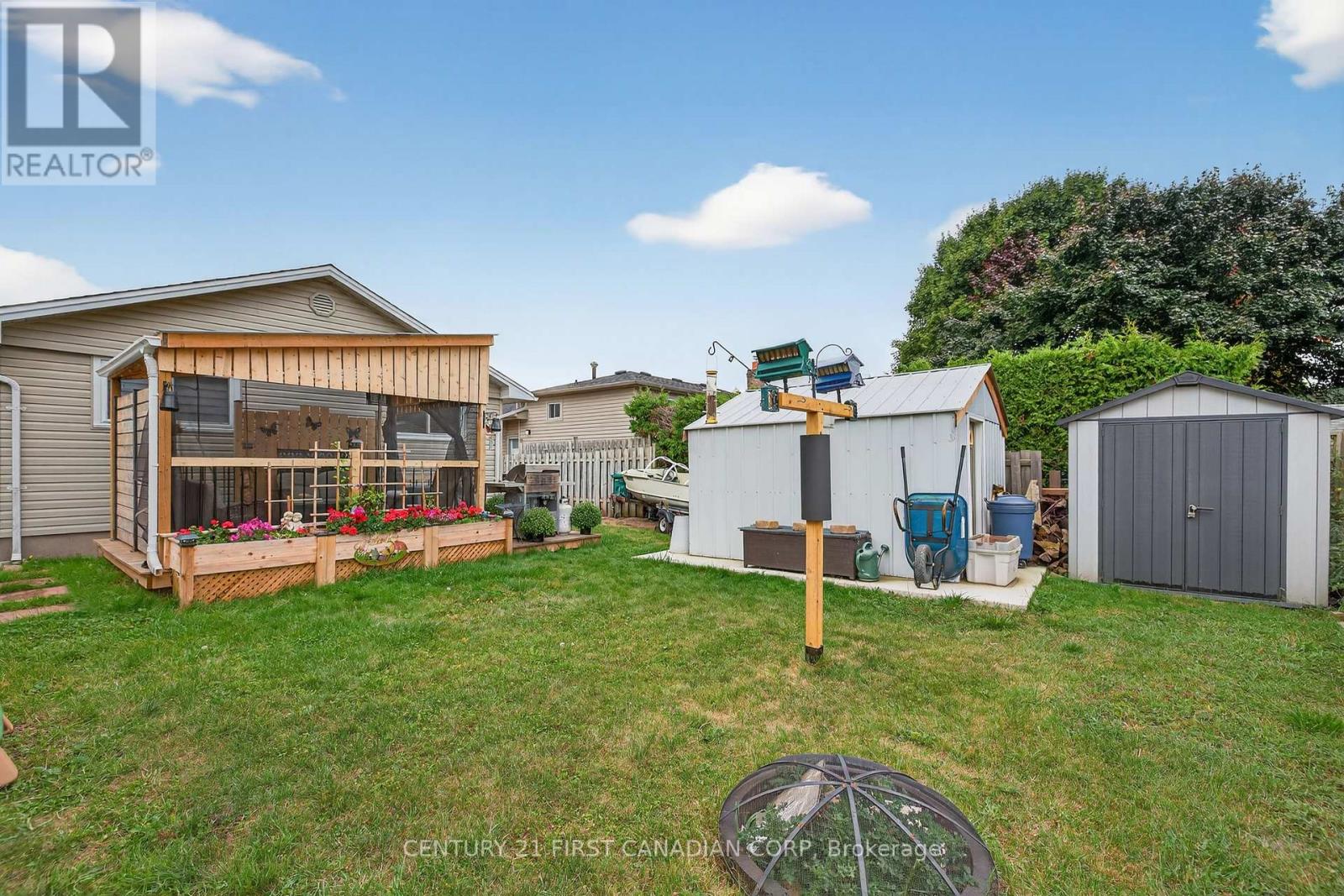 20 Ashbury Avenue, London South, Ontario  N6E 1S8 - Photo 30 - X12436560
