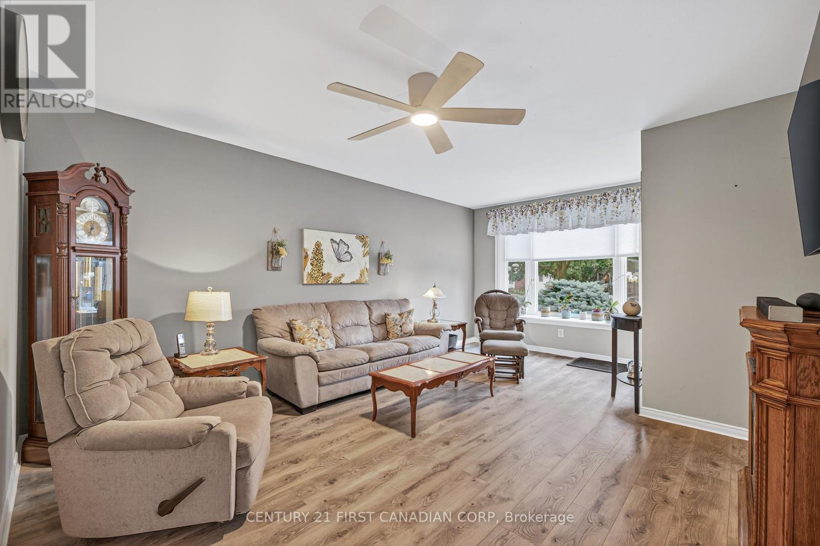 20 Ashbury Avenue, London South, Ontario  N6E 1S8 - Photo 7 - X12436560
