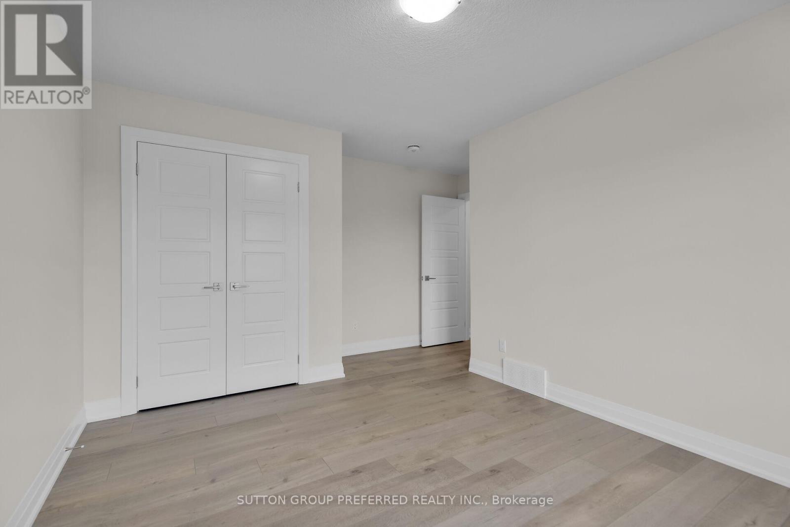 1 Bouw Place, Dutton/dunwich, Ontario  N0L 1J0 - Photo 20 - X12436571