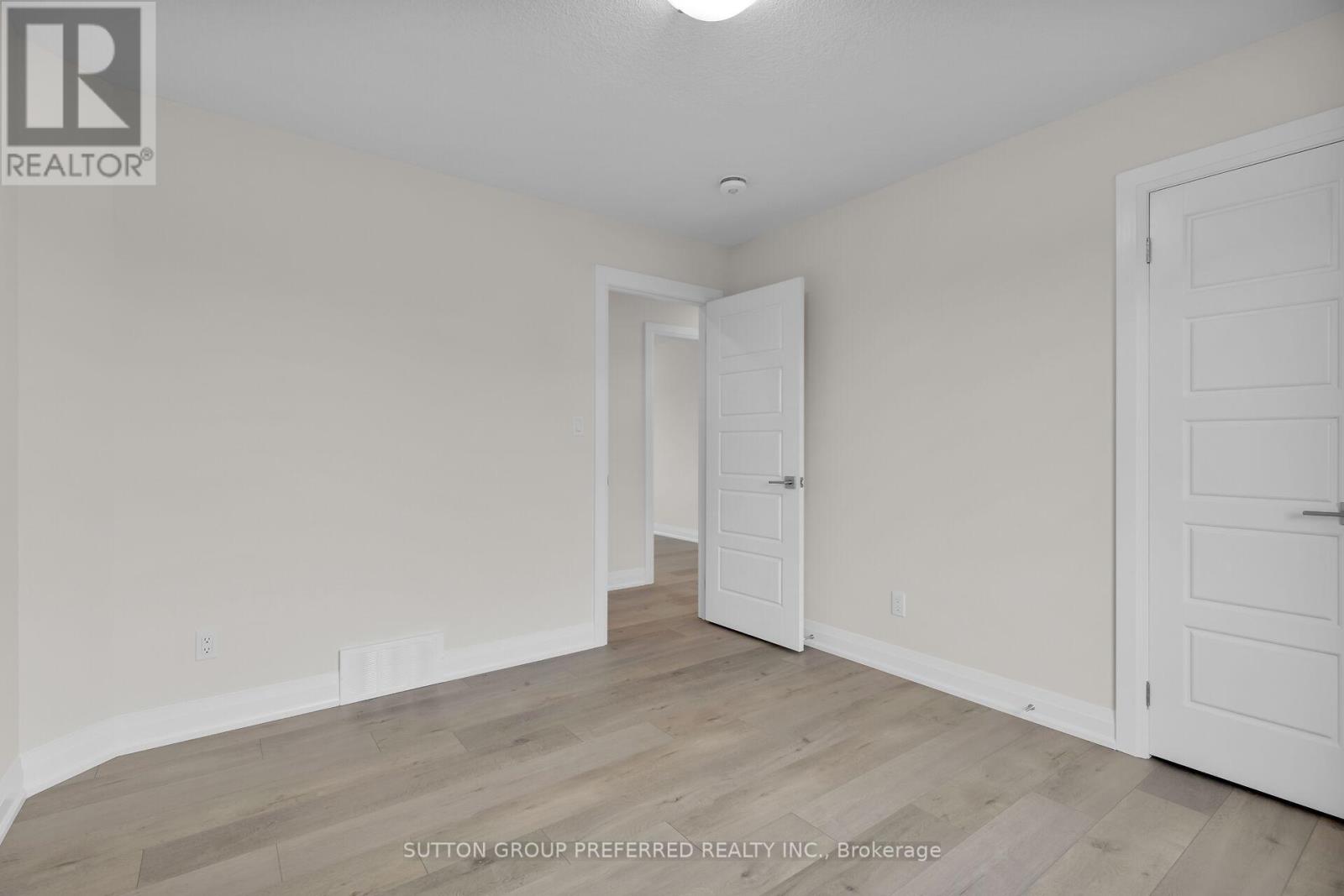 1 Bouw Place, Dutton/dunwich, Ontario  N0L 1J0 - Photo 22 - X12436571