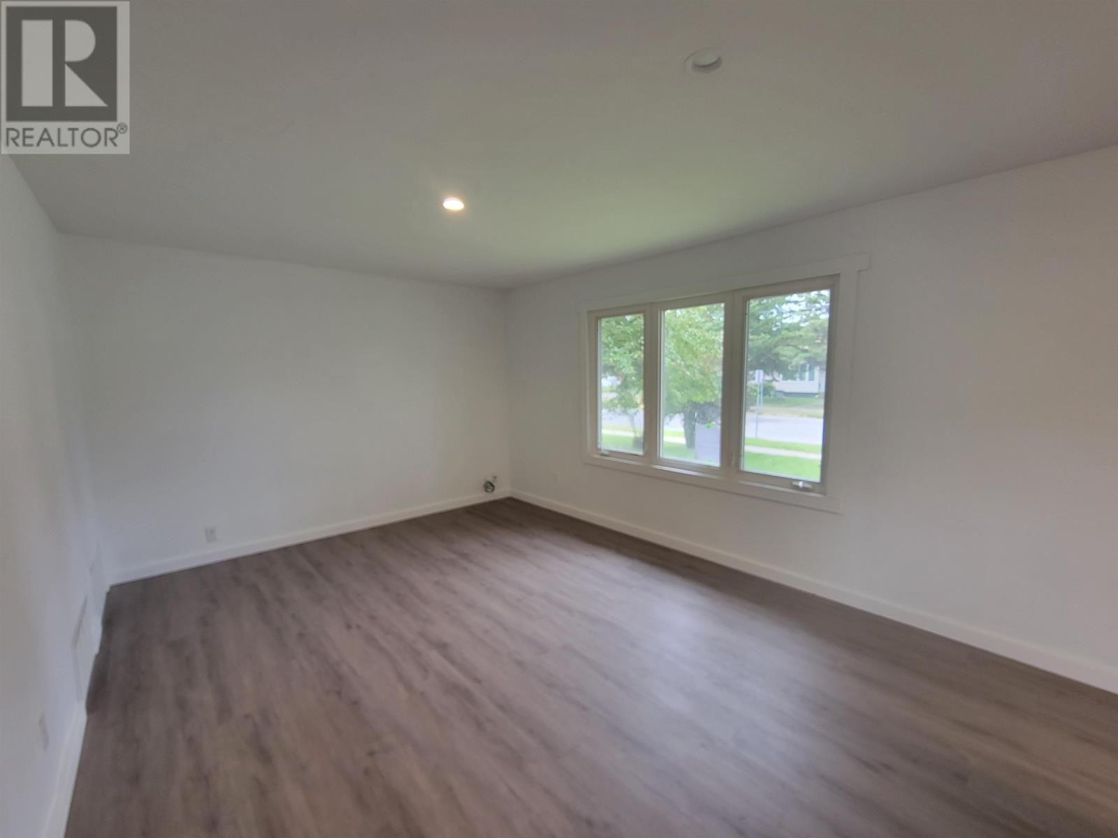 613 Third St W, Fort Frances, Ontario  P9A 3B3 - Photo 4 - TB252831