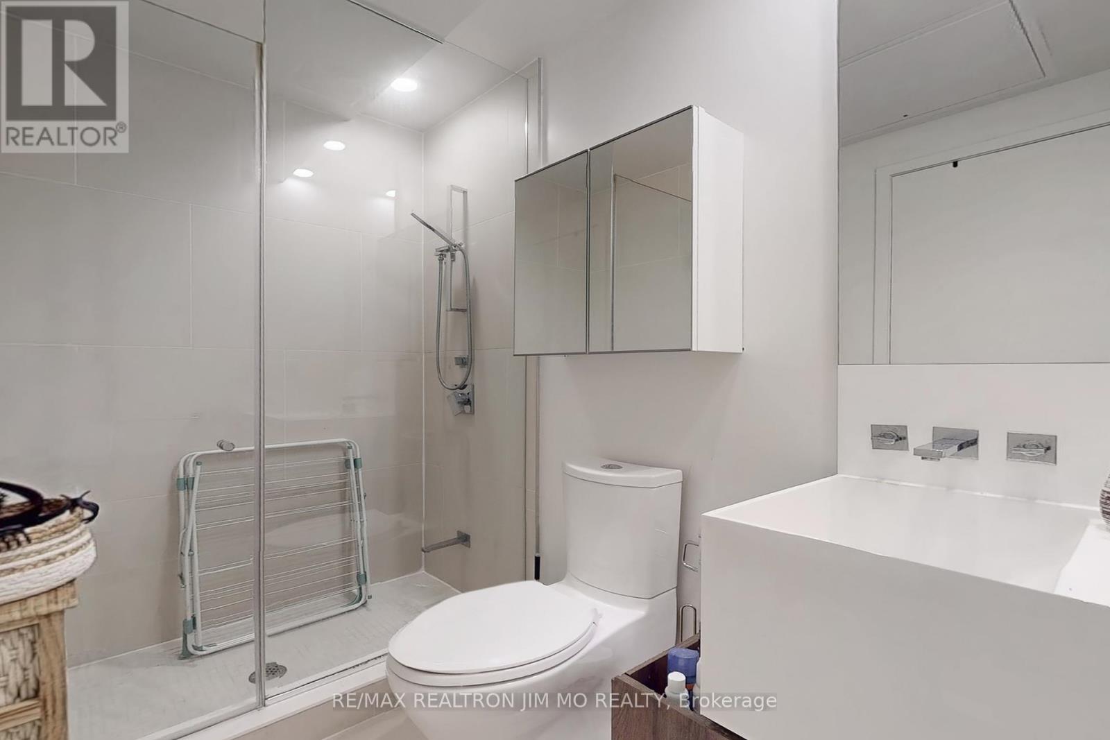 3401 - 1 Bloor Street E, Toronto, Ontario  M4W 0A8 - Photo 18 - C12436205