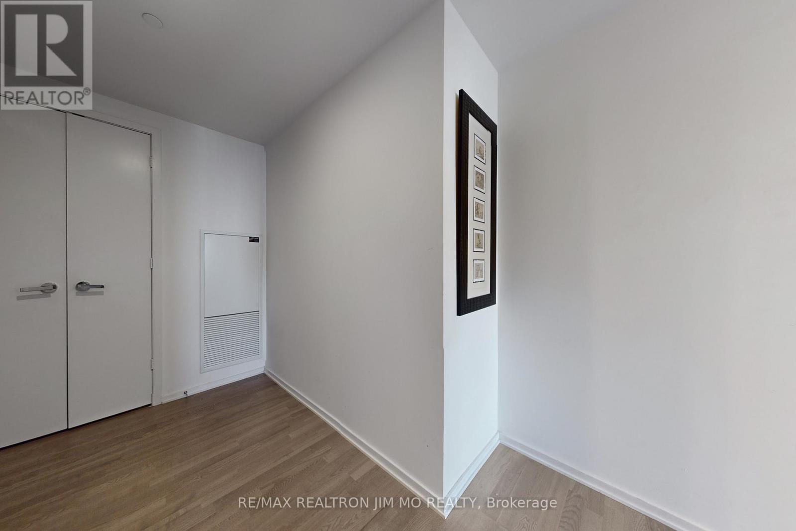 3401 - 1 Bloor Street E, Toronto, Ontario  M4W 0A8 - Photo 21 - C12436205