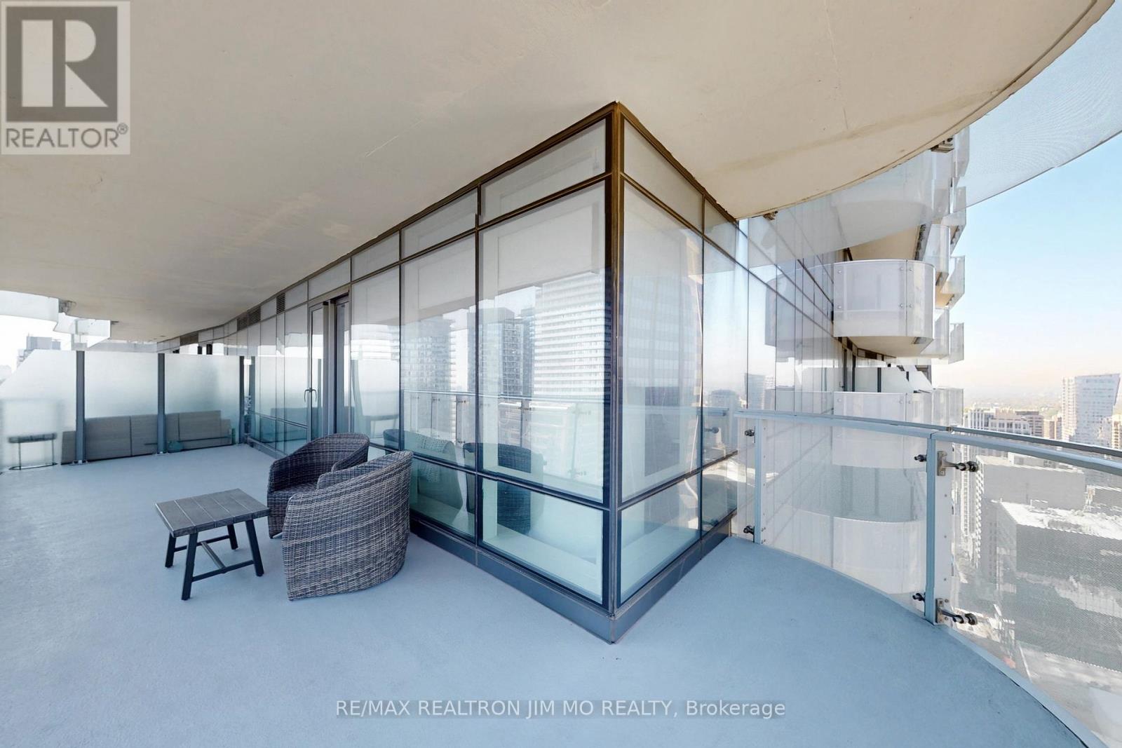 3401 - 1 Bloor Street E, Toronto, Ontario  M4W 0A8 - Photo 25 - C12436205