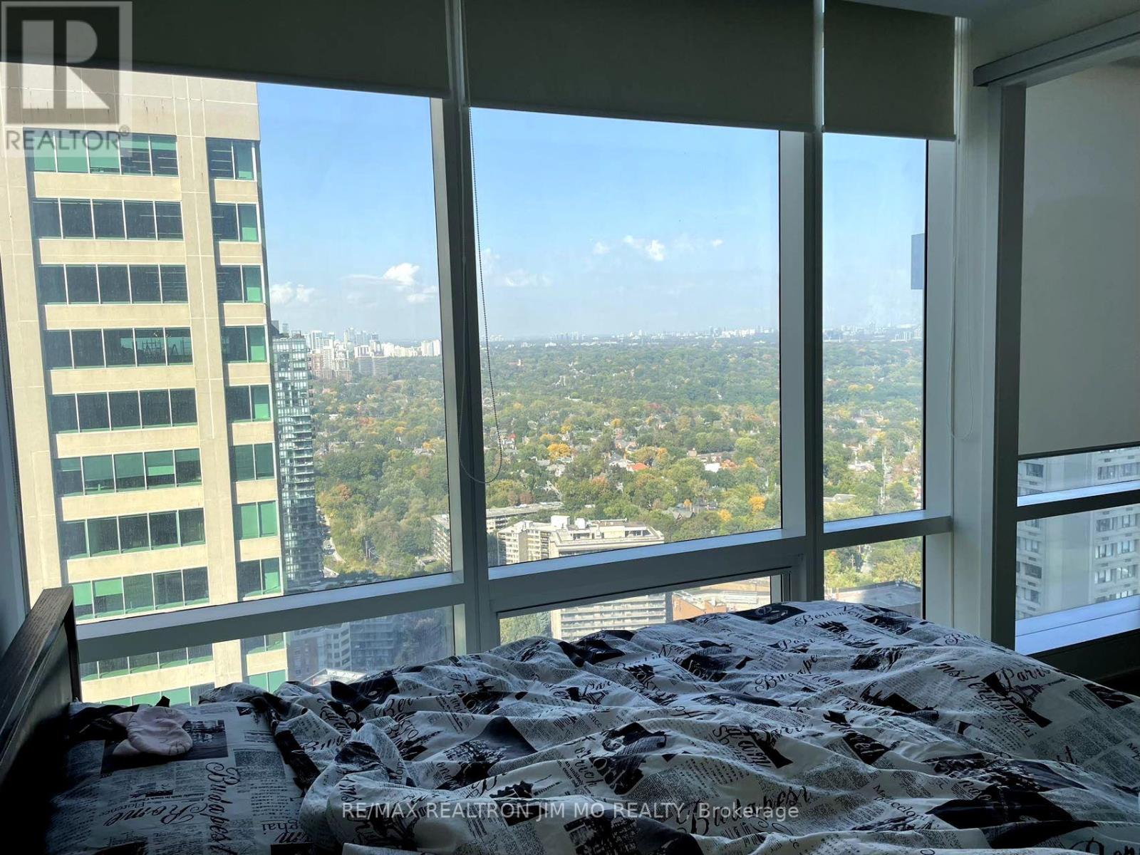 3401 - 1 Bloor Street E, Toronto, Ontario  M4W 0A8 - Photo 5 - C12436205