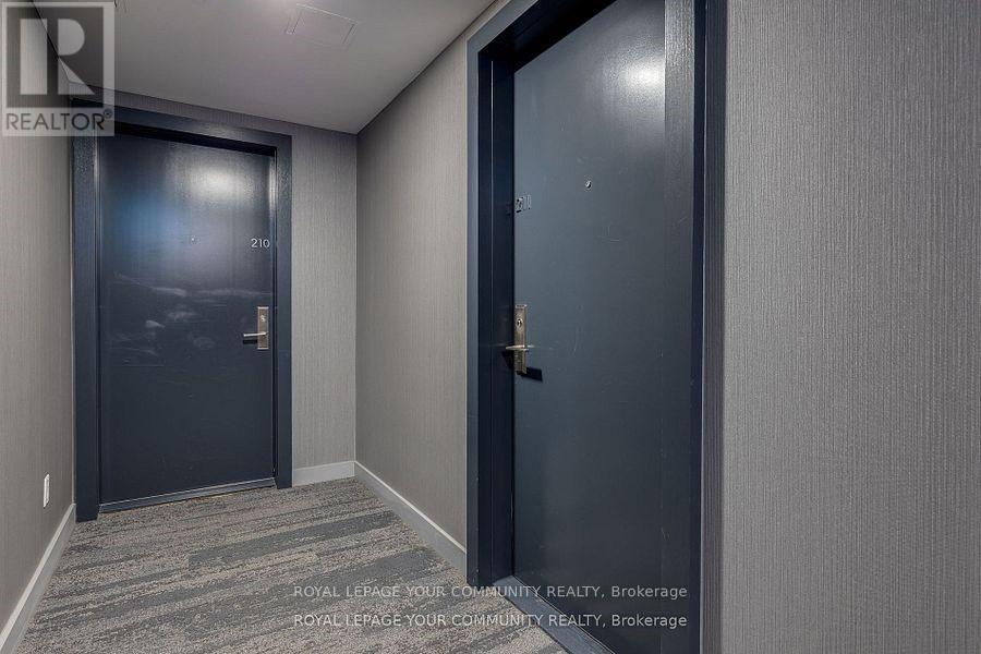 211 - 650 King Street W, Toronto, Ontario  M5V 1M7 - Photo 17 - C12436241