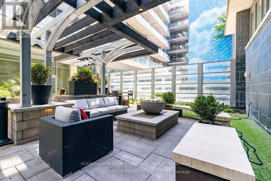 211 - 650 King Street W, Toronto, Ontario  M5V 1M7 - Photo 23 - C12436241