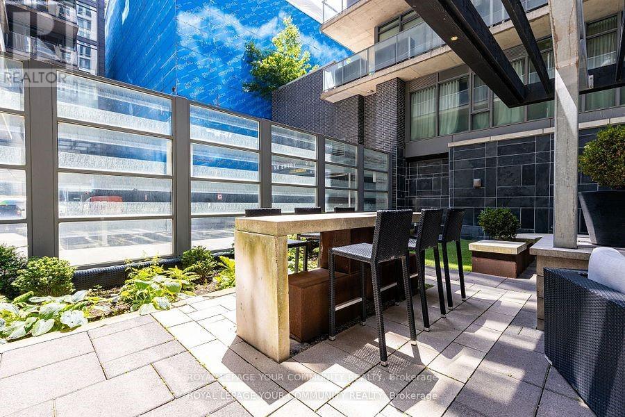 211 - 650 King Street W, Toronto, Ontario  M5V 1M7 - Photo 26 - C12436241