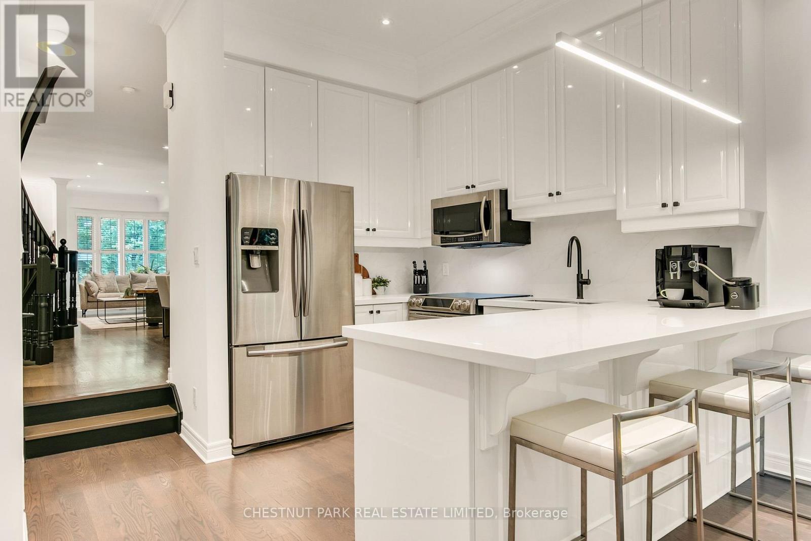108 Pleasant Boulevard, Toronto, Ontario  M4T 1J8 - Photo 16 - C12436268