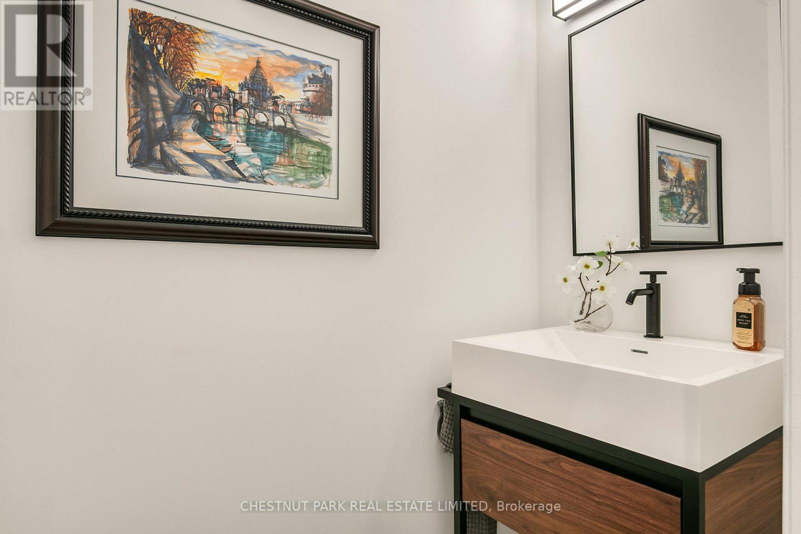 108 Pleasant Boulevard, Toronto, Ontario  M4T 1J8 - Photo 25 - C12436268