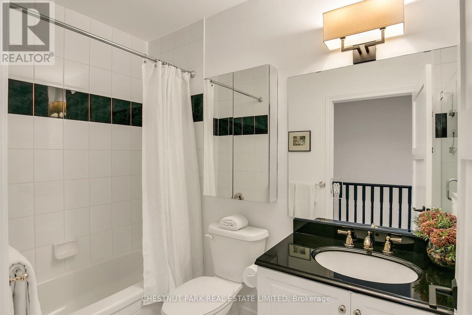 108 Pleasant Boulevard, Toronto, Ontario  M4T 1J8 - Photo 41 - C12436268