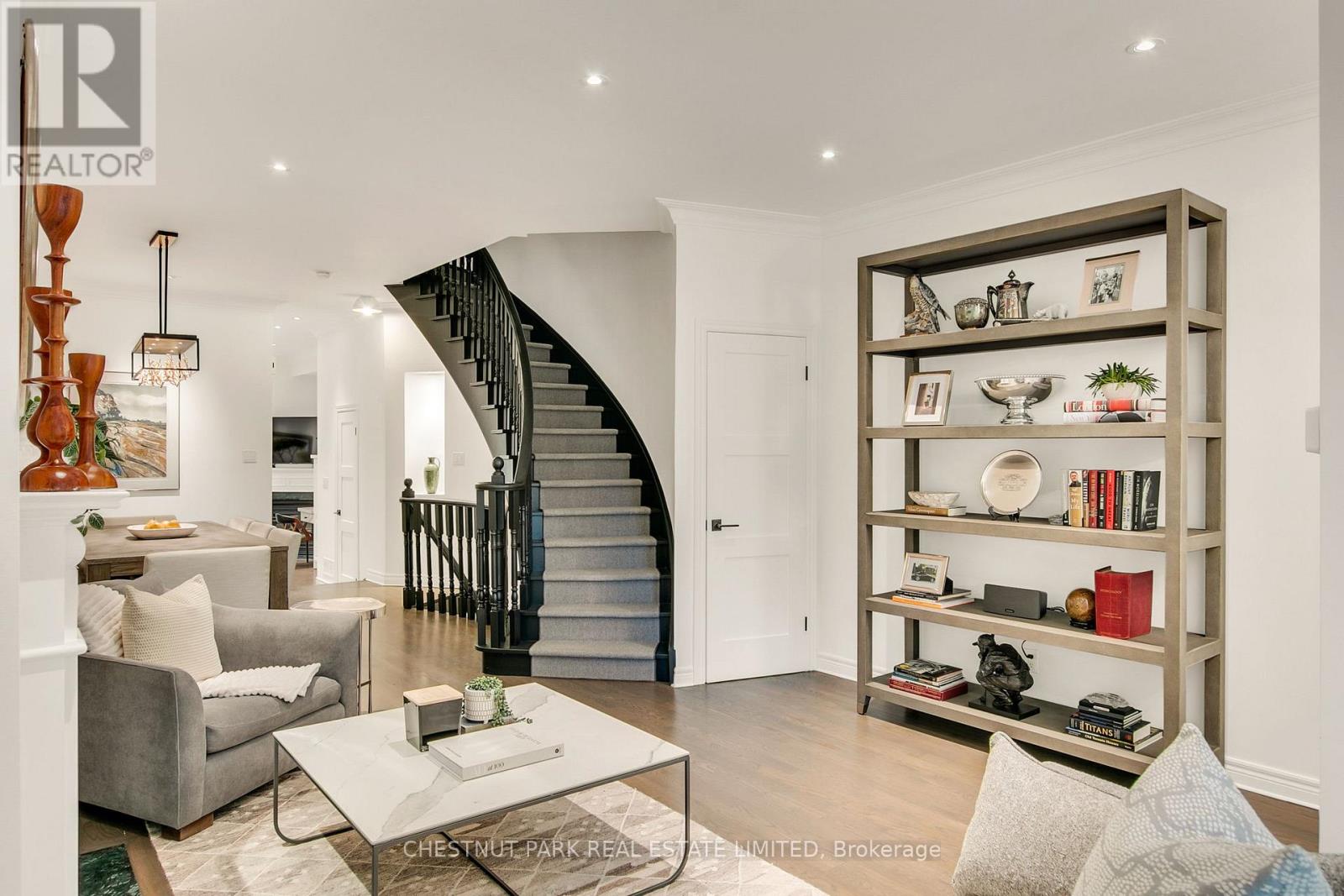 108 Pleasant Boulevard, Toronto, Ontario  M4T 1J8 - Photo 7 - C12436268