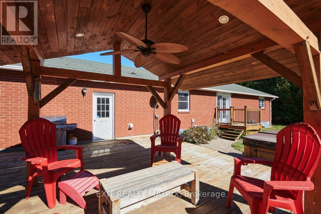 1374 County 7 Road, North Dundas, Ontario  K0A 2R0 - Photo 28 - X12436330