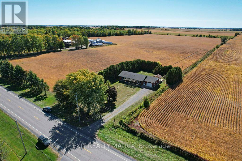 1374 County 7 Road, North Dundas, Ontario  K0A 2R0 - Photo 31 - X12436330