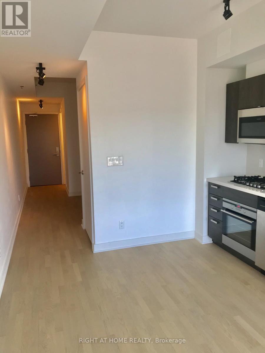 705 - 203 Catherine Street, Ottawa, Ontario  K2P 1J5 - Photo 11 - X12436351