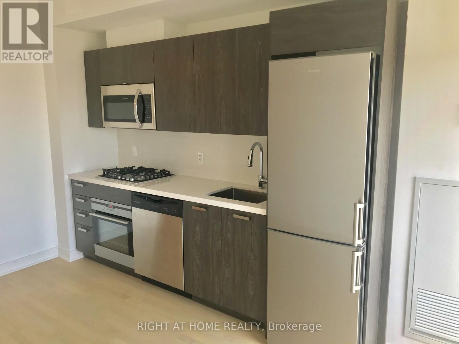 705 - 203 Catherine Street, Ottawa, Ontario  K2P 1J5 - Photo 9 - X12436351