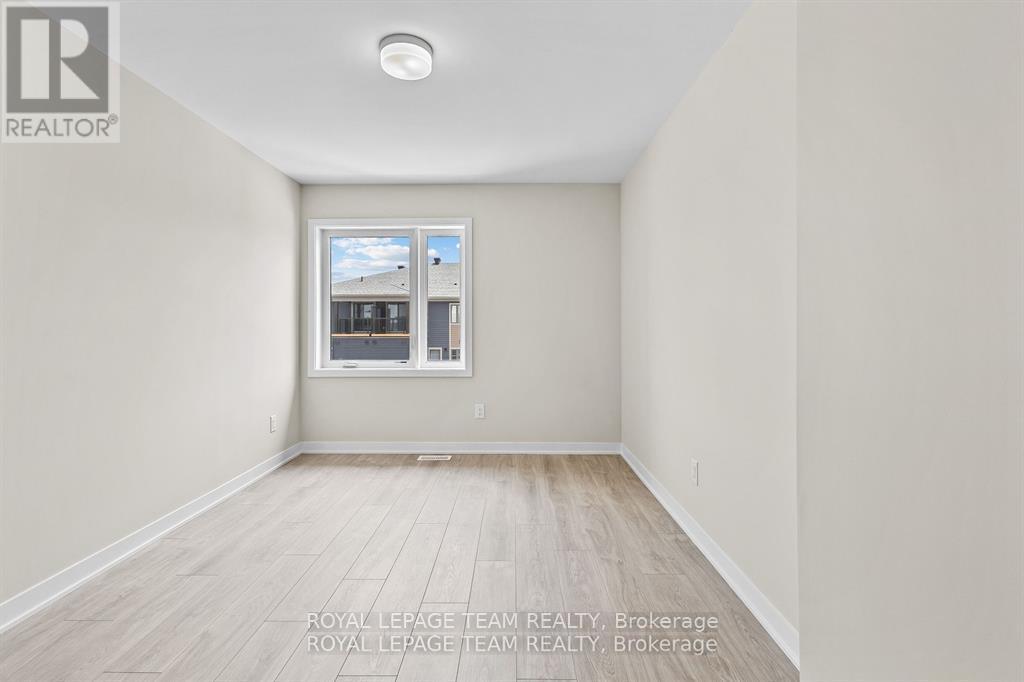 712 Parnian Private, Ottawa, Ontario  K2J 7K6 - Photo 12 - X12436476