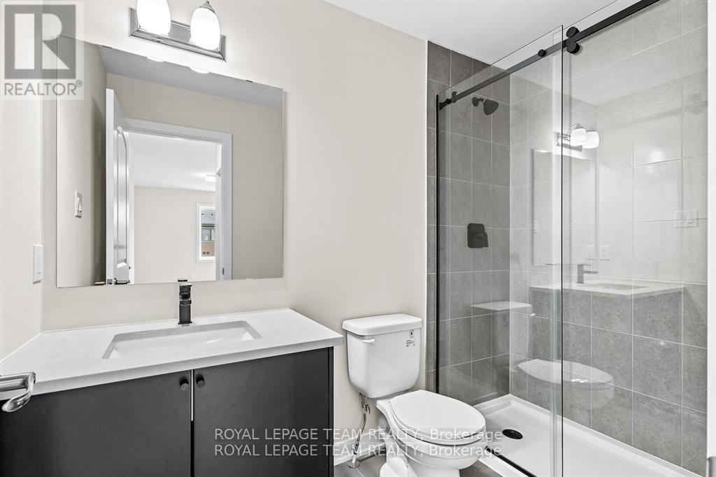 712 Parnian Private, Ottawa, Ontario  K2J 7K6 - Photo 13 - X12436476