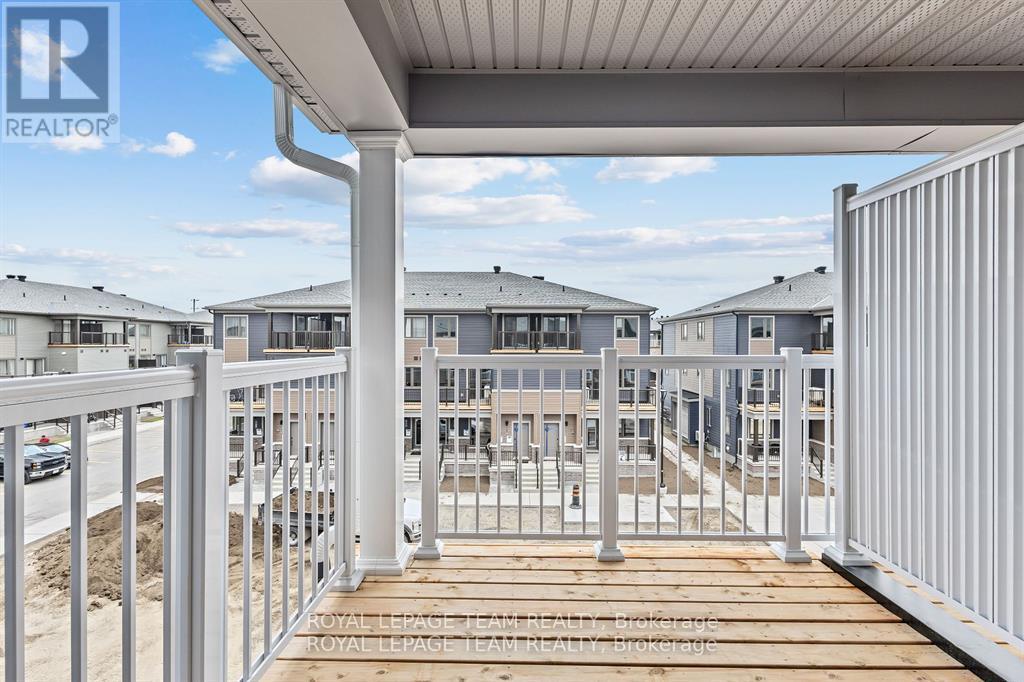 712 Parnian Private, Ottawa, Ontario  K2J 7K6 - Photo 17 - X12436476