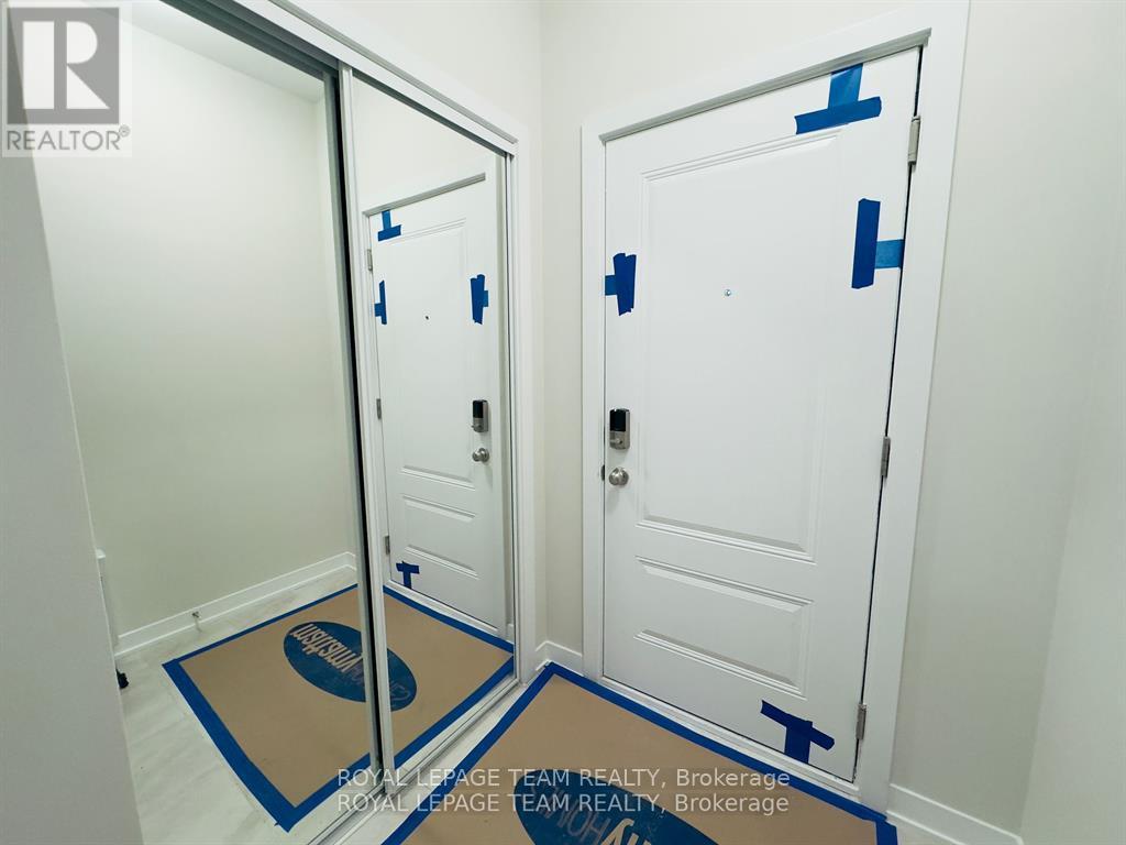 712 Parnian Private, Ottawa, Ontario  K2J 7K6 - Photo 3 - X12436476
