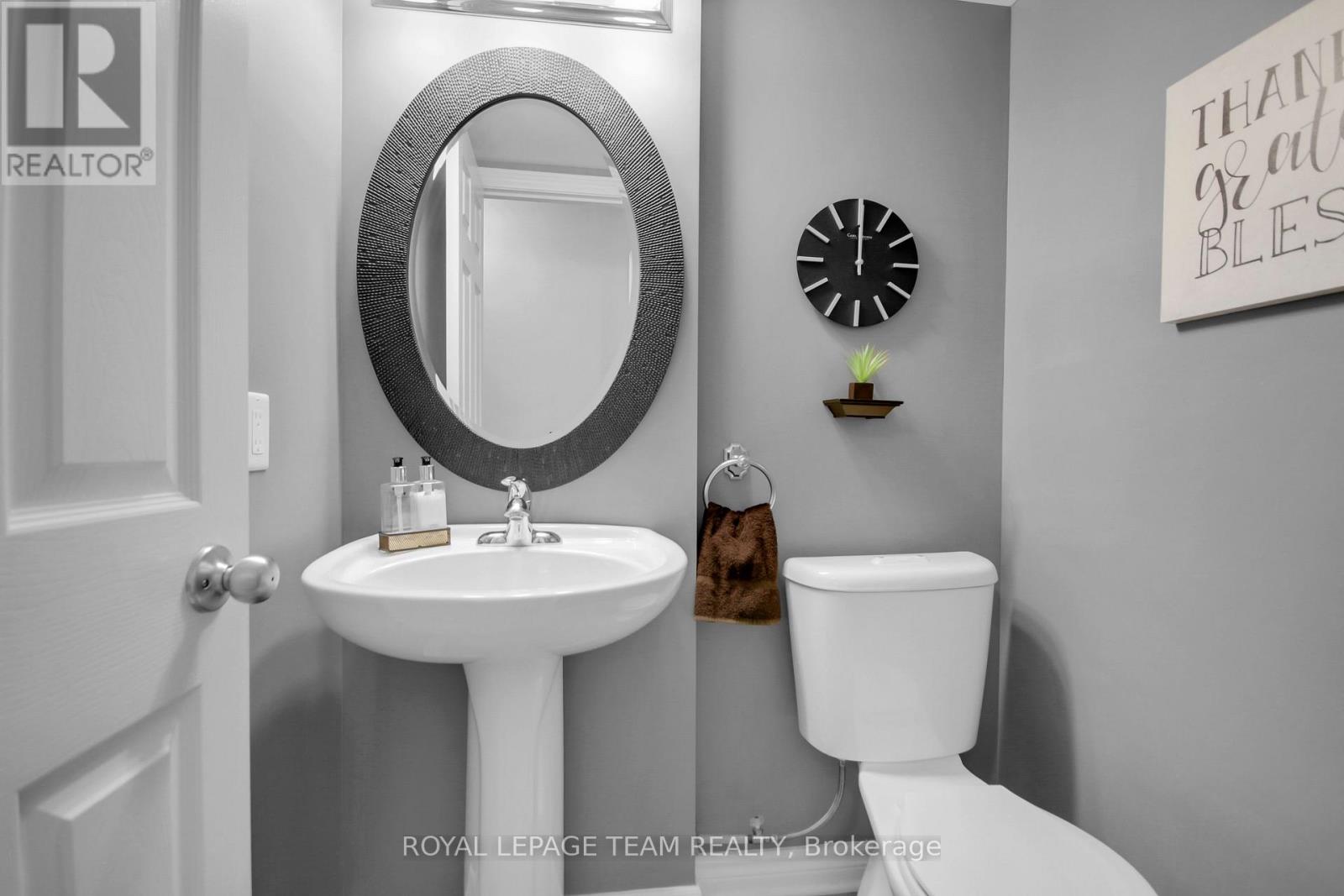2 - 565 Stonefield Private, Ottawa, Ontario  K2G 4R4 - Photo 29 - X12436498