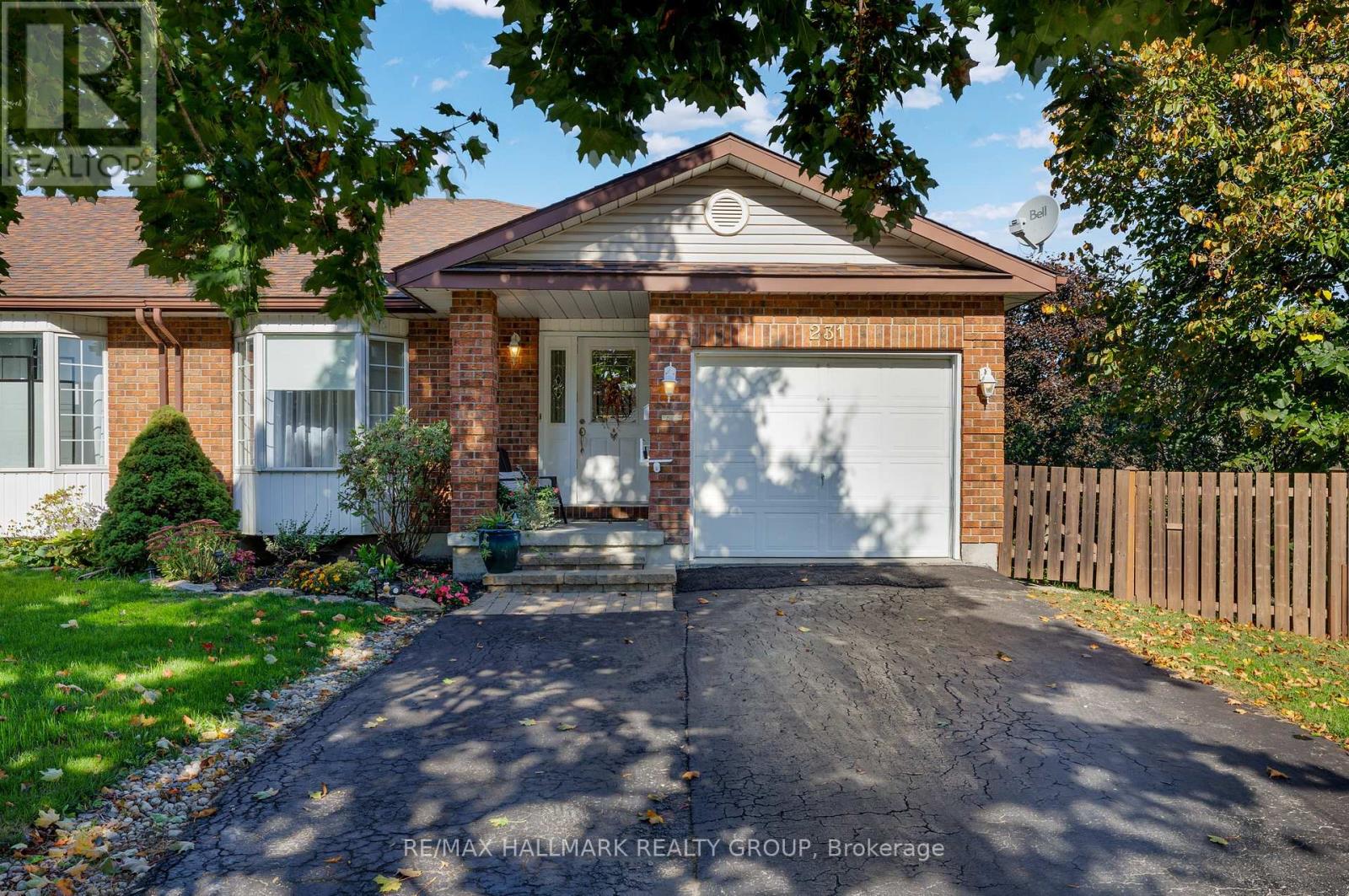 231 Beley Street, Brockville, Ontario  K6V 7J7 - Photo 2 - X12436522