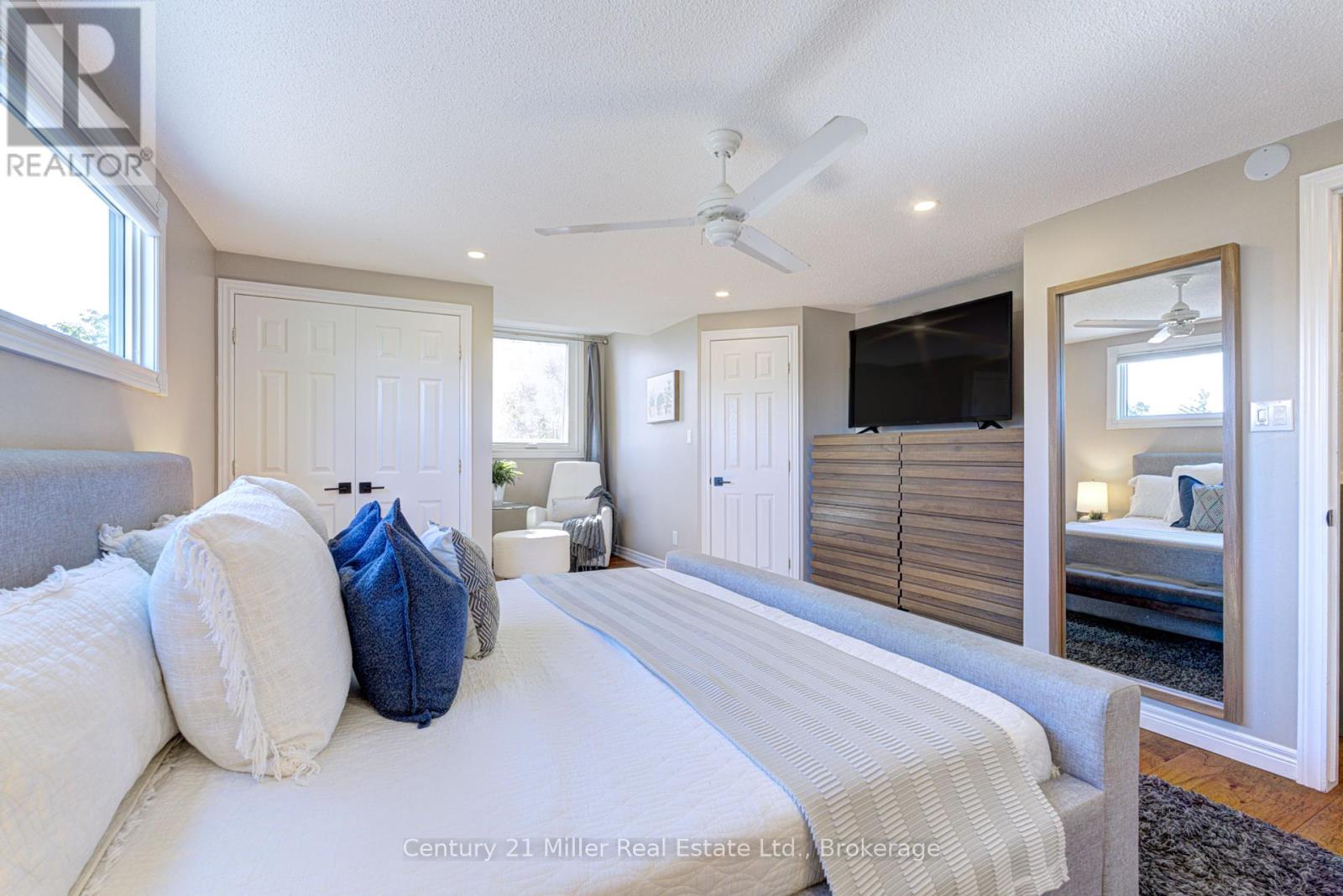 6 Mays Crescent, Hamilton, Ontario  L0R 2H4 - Photo 33 - X12436431