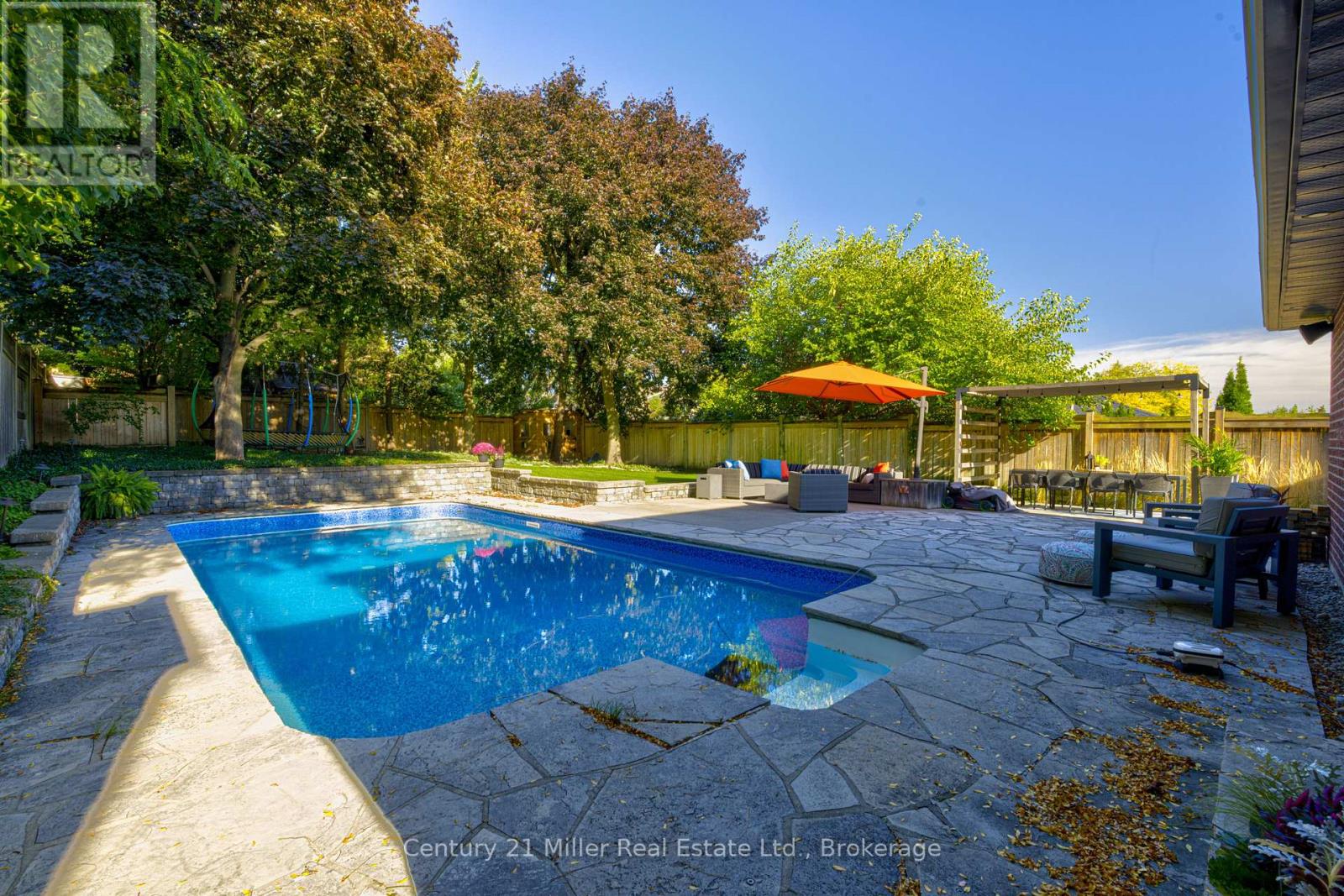 6 Mays Crescent, Hamilton, Ontario  L0R 2H4 - Photo 45 - X12436431