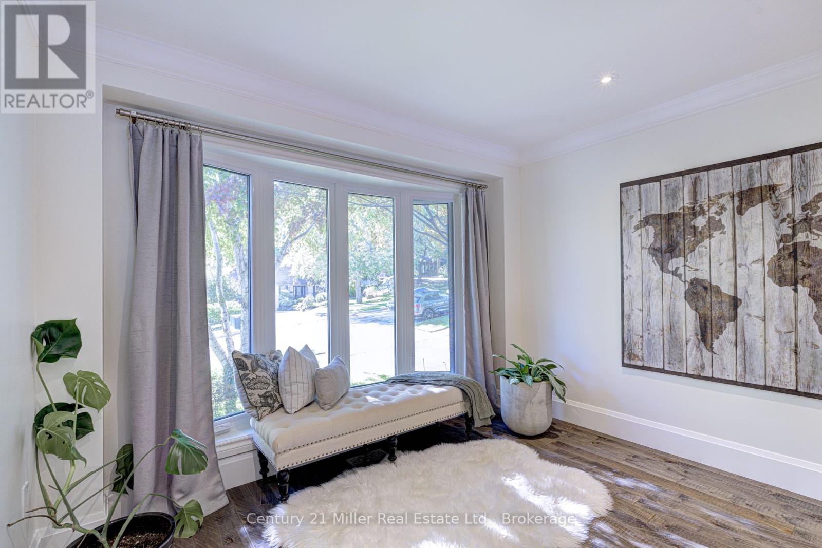 6 Mays Crescent, Hamilton, Ontario  L0R 2H4 - Photo 9 - X12436431