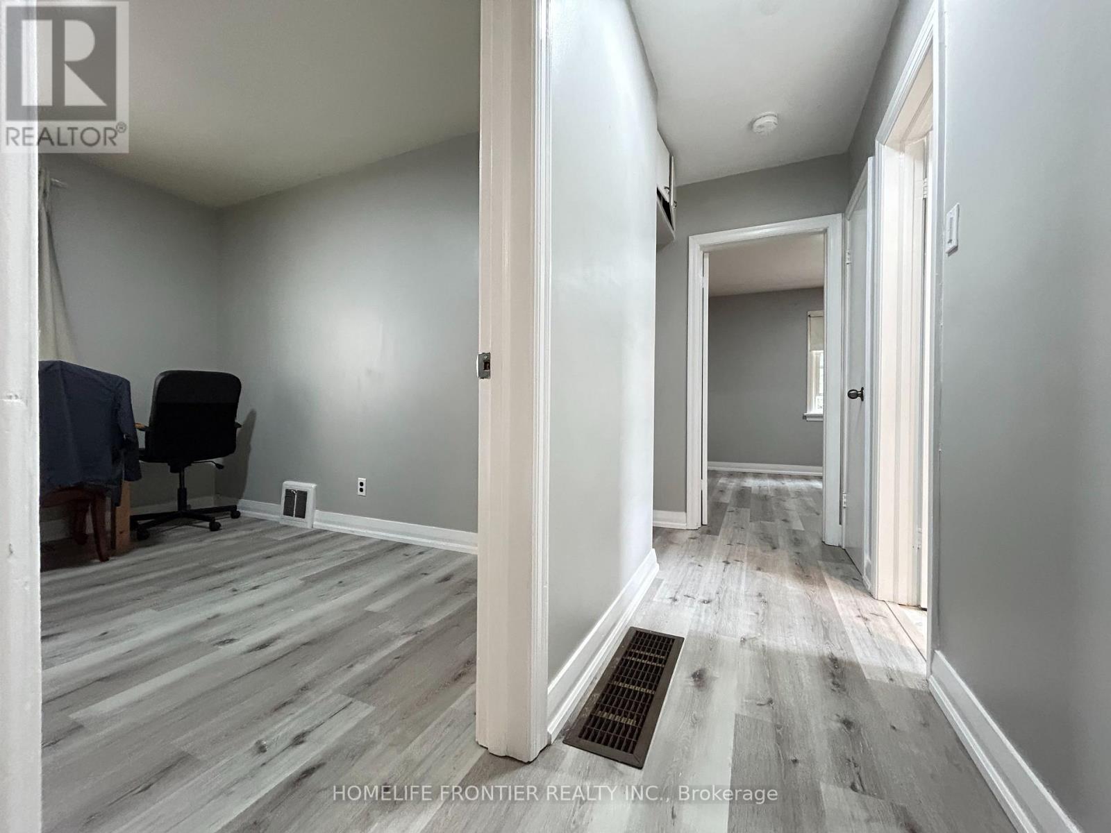 27 Rensburg Drive, Toronto, Ontario  M1K 3A2 - Photo 17 - E12436217