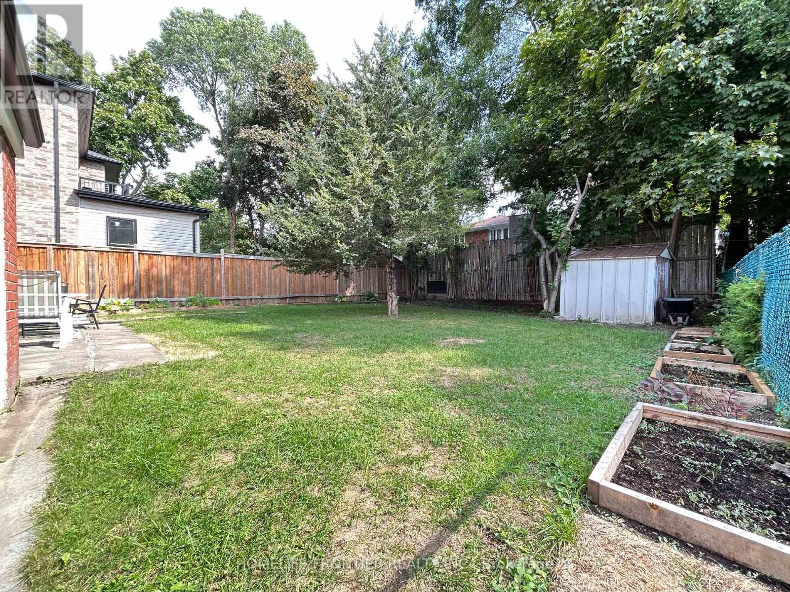 27 Rensburg Drive, Toronto, Ontario  M1K 3A2 - Photo 6 - E12436217