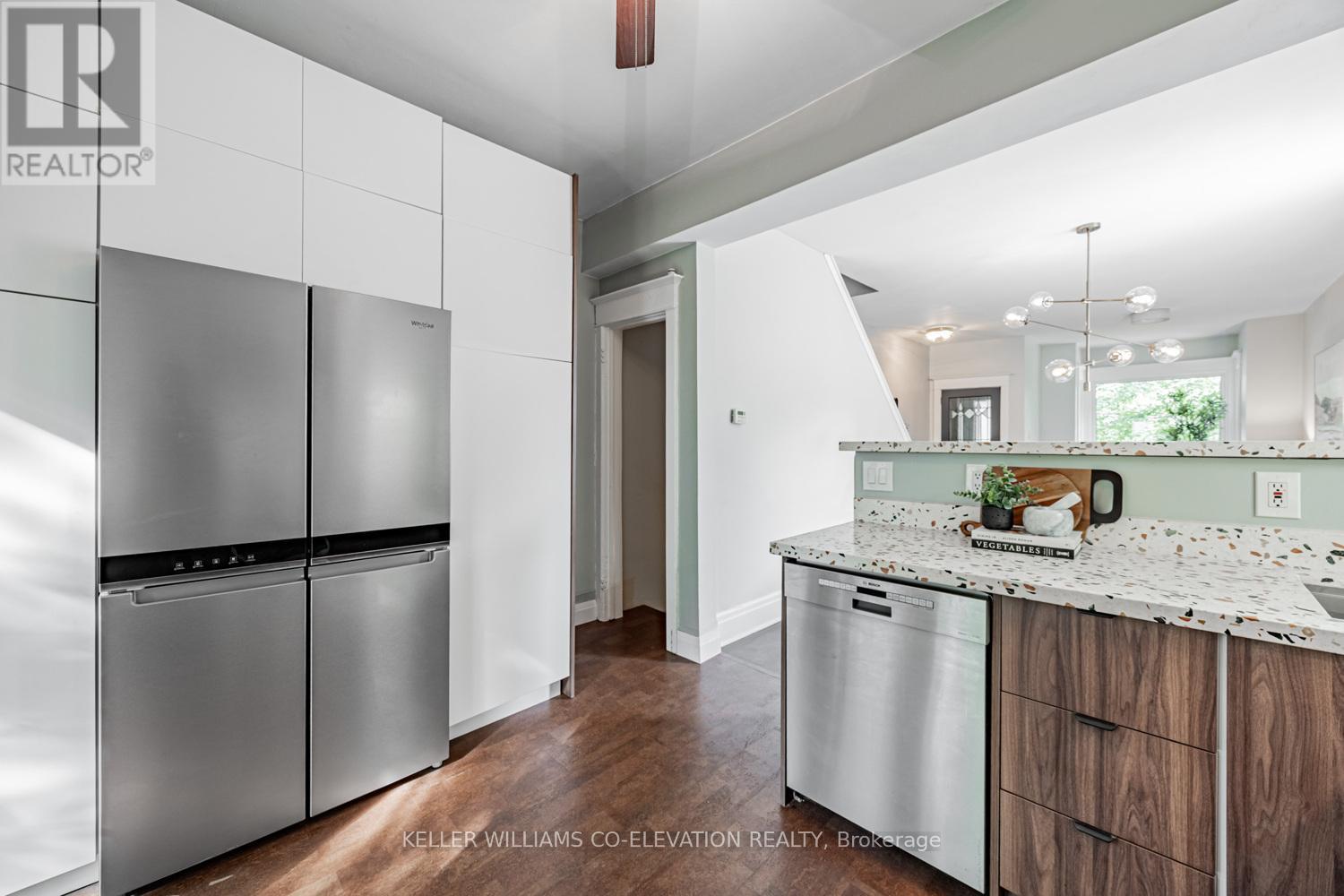 230 Ashdale Avenue, Toronto, Ontario  M4L 2Y9 - Photo 15 - E12436227