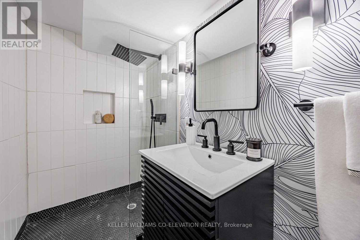 230 Ashdale Avenue, Toronto, Ontario  M4L 2Y9 - Photo 30 - E12436227