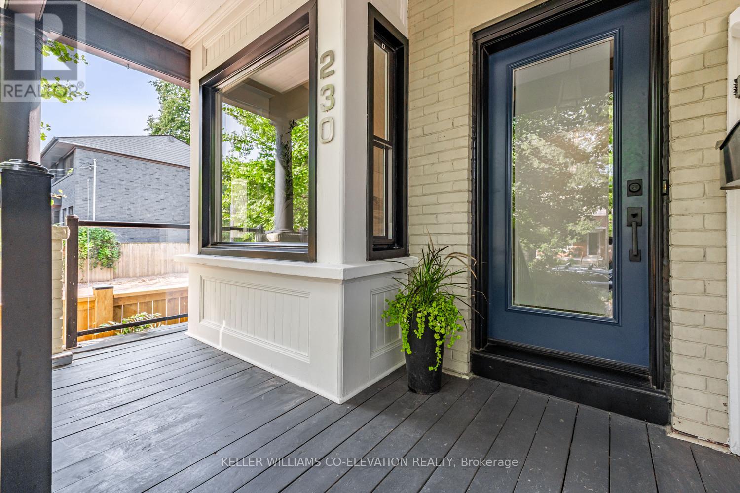 230 Ashdale Avenue, Toronto, Ontario  M4L 2Y9 - Photo 4 - E12436227