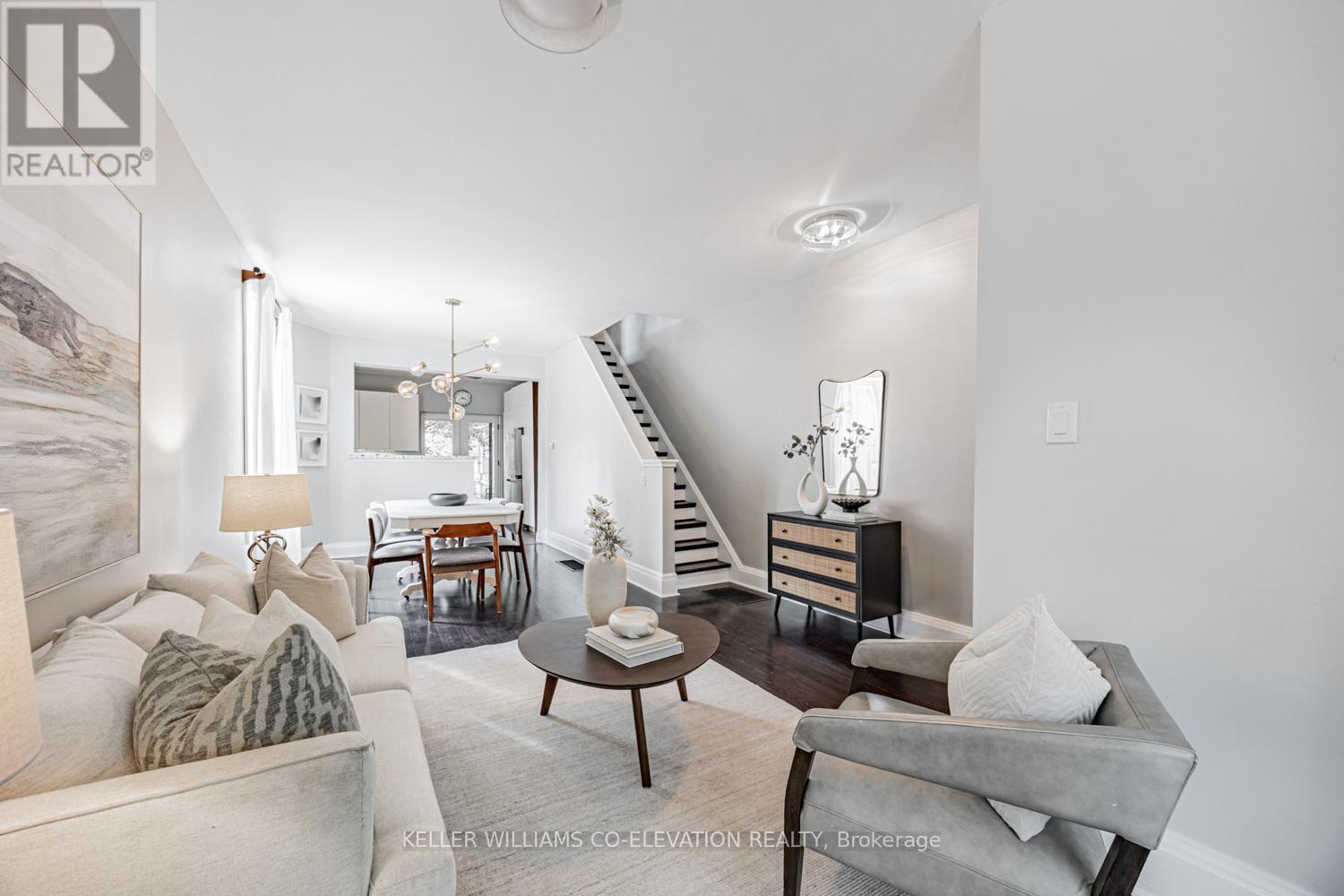 230 Ashdale Avenue, Toronto, Ontario  M4L 2Y9 - Photo 5 - E12436227