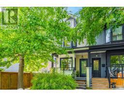 230 ASHDALE AVENUE, Toronto, Ontario