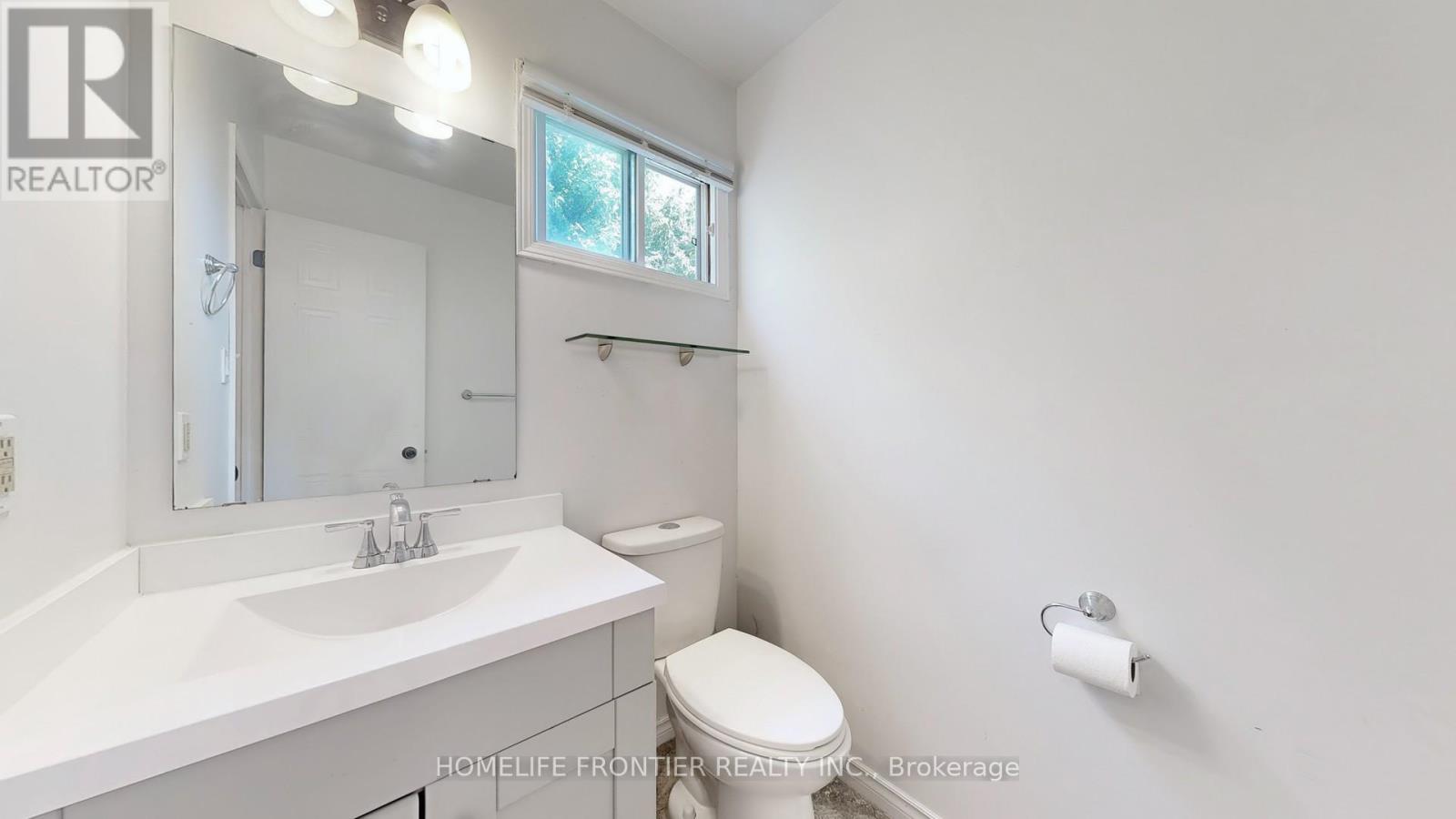 1644 Holly Hedge Drive, Pickering, Ontario  L1X 2G2 - Photo 11 - E12436230