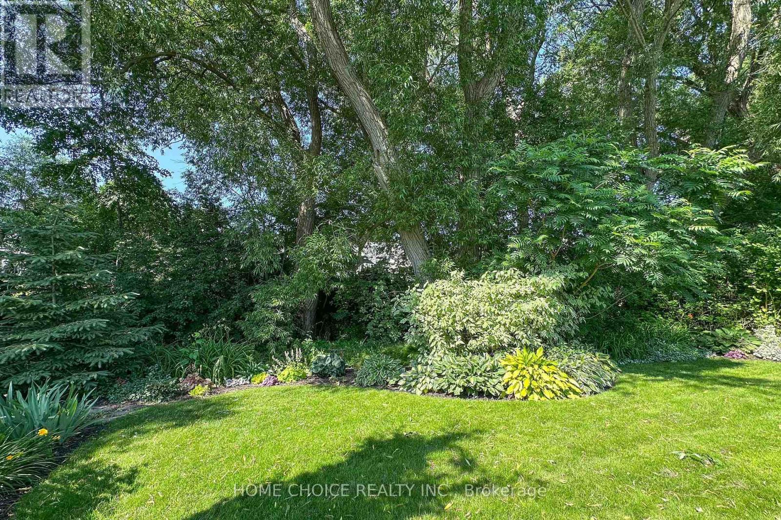 10 Eastbank Road, Clarington, Ontario  L1B 1A4 - Photo 32 - E12436303