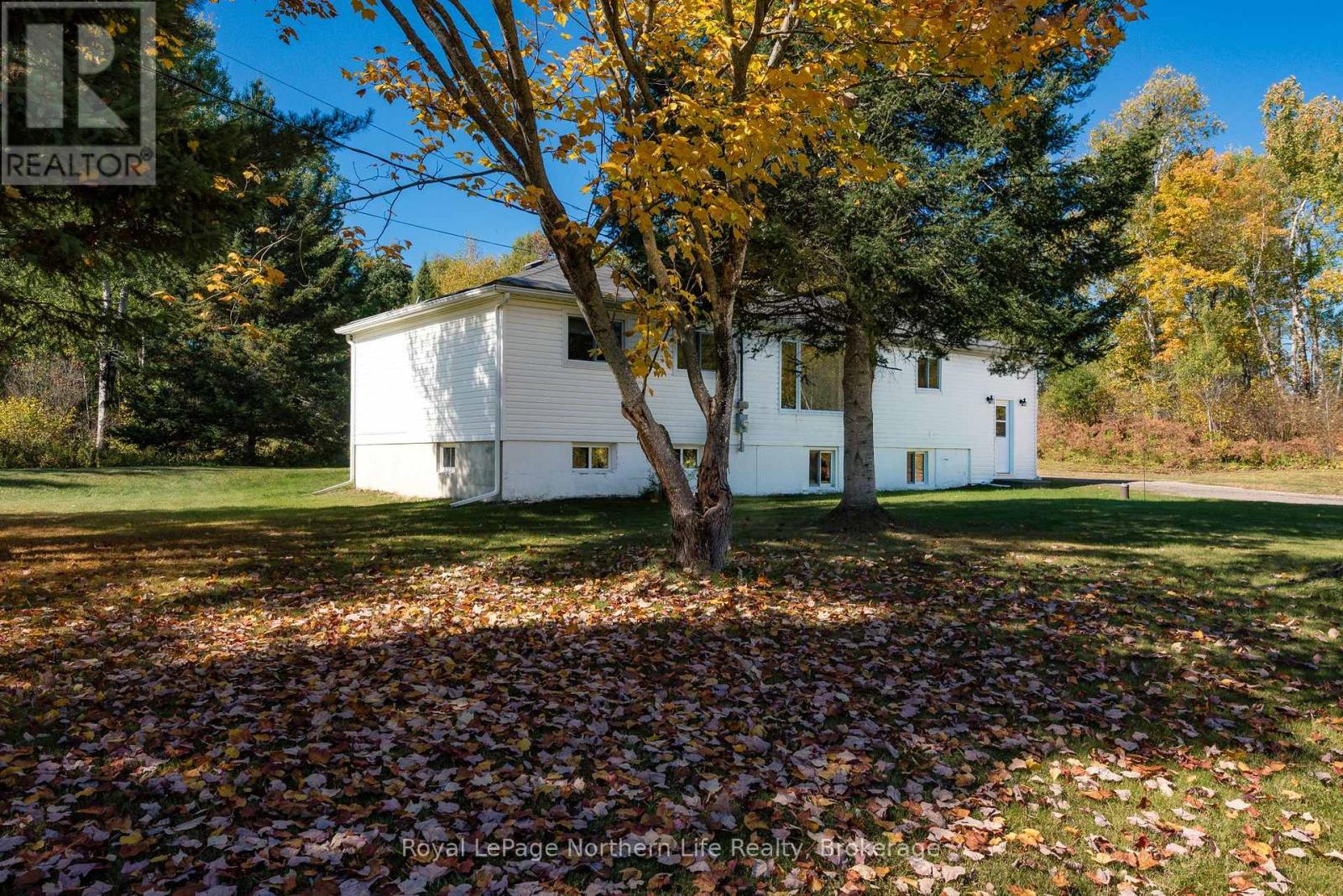 92 Highway 94, East Ferris, Ontario  P0H 1K0 - Photo 3 - X12436514