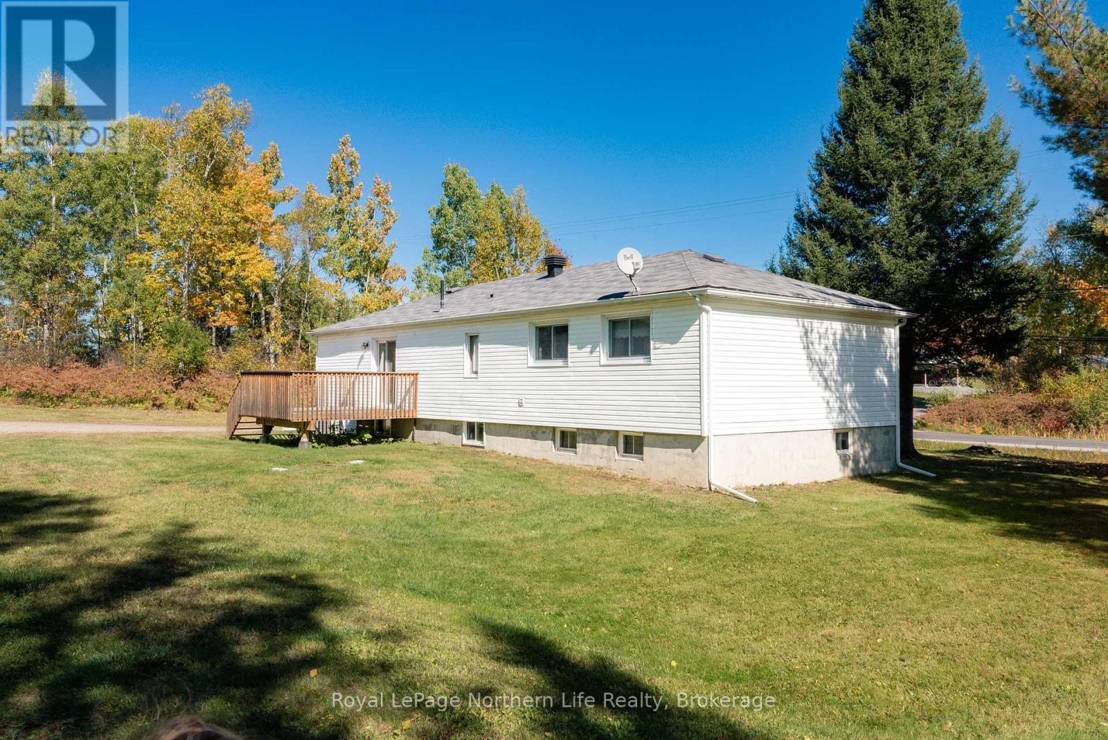 92 Highway 94, East Ferris, Ontario  P0H 1K0 - Photo 4 - X12436514