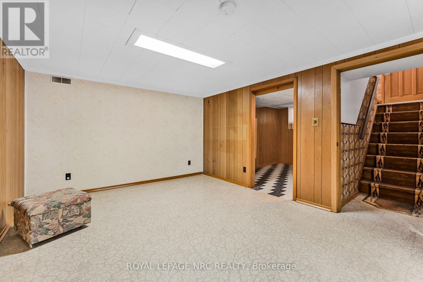 269 Rainbow Drive, Hamilton (Corman), Ontario  L8K 4G3 - Photo 32 - X12436332