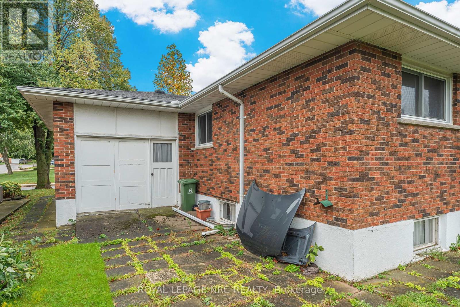 269 Rainbow Drive, Hamilton (Corman), Ontario  L8K 4G3 - Photo 43 - X12436332