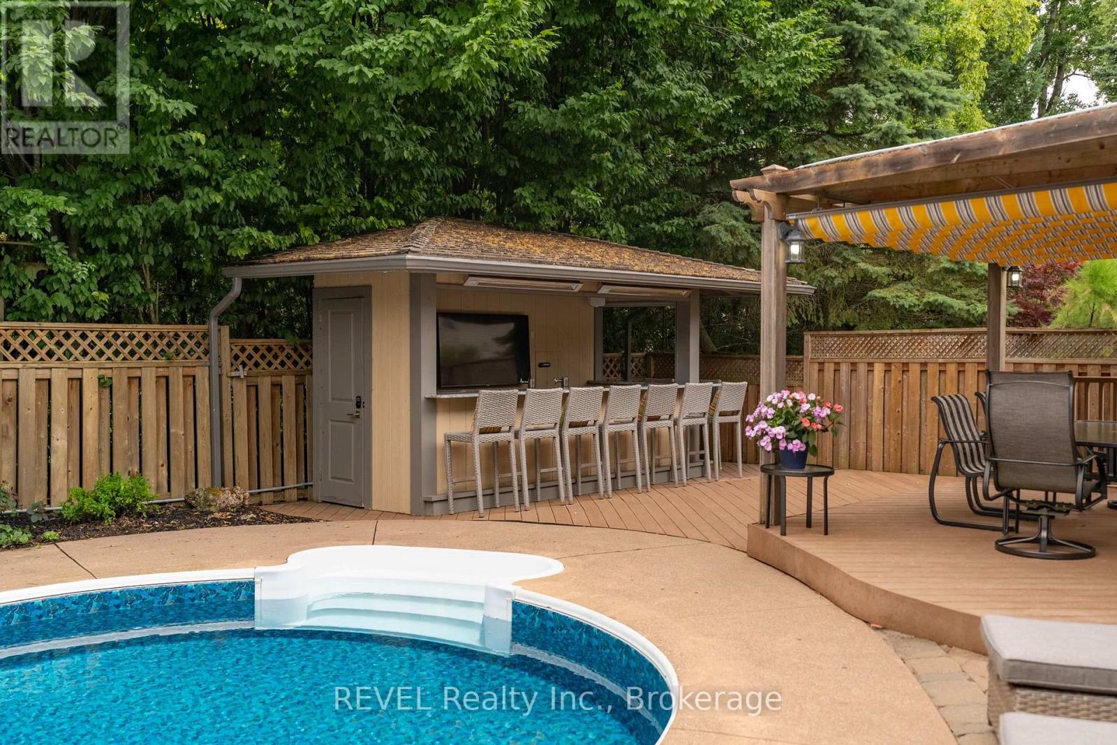 78 Sovereign Drive, St. Catharines (Glendale/glenridge), Ontario  L2T 1Z7 - Photo 39 - X12436459