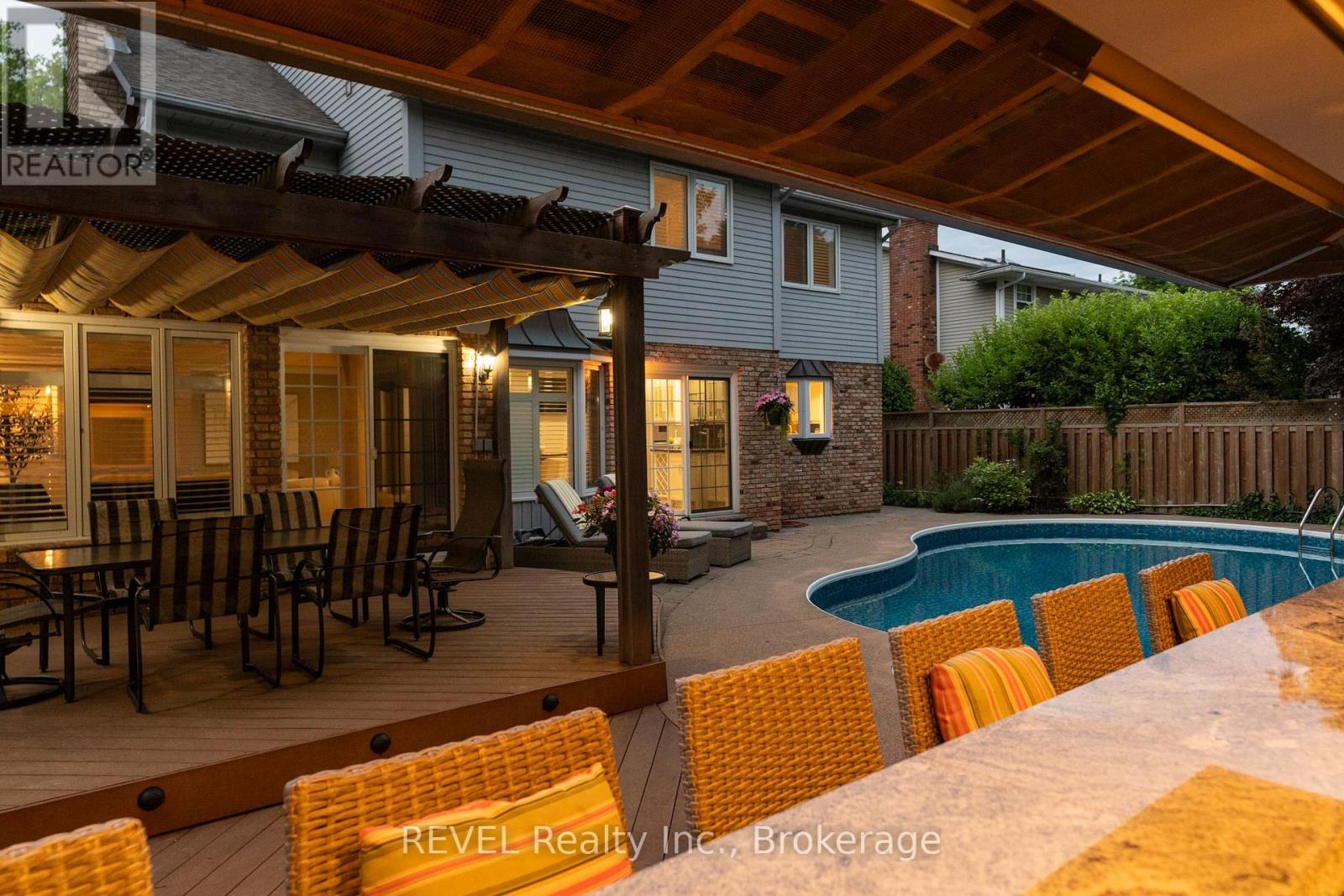 78 Sovereign Drive, St. Catharines (Glendale/glenridge), Ontario  L2T 1Z7 - Photo 48 - X12436459