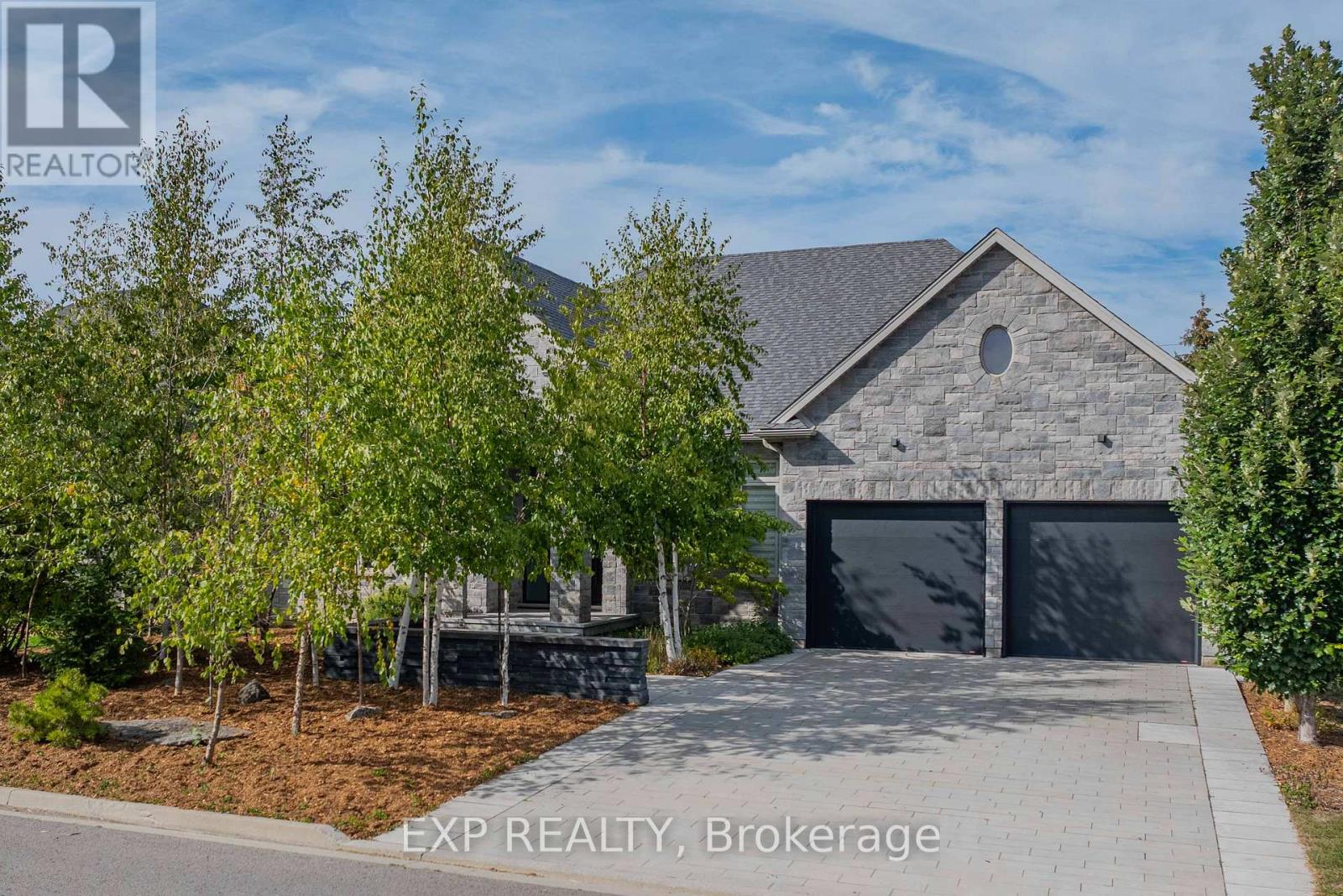 14 Angels Drive, Niagara-On-The-Lake (St. Davids), Ontario  L0S 1J1 - Photo 1 - X12436466