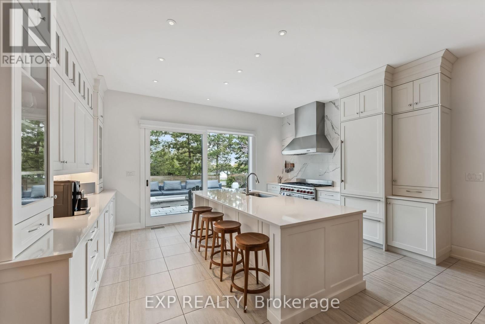 14 Angels Drive, Niagara-On-The-Lake (St. Davids), Ontario  L0S 1J1 - Photo 12 - X12436466